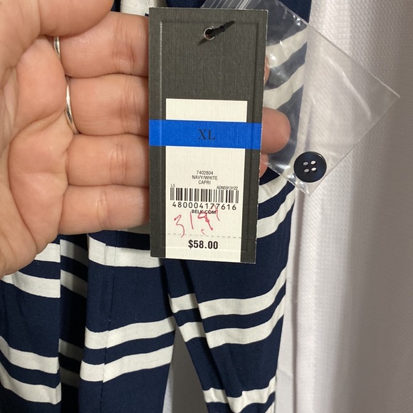 NWT Crown & Ivy Navy and White Top Size XL - Picture 6 of 7